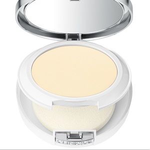 Clinique powder